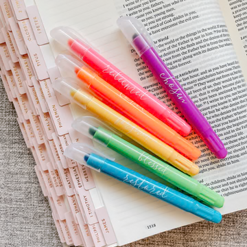 Daily Grace Scented Bible Highlighter Set