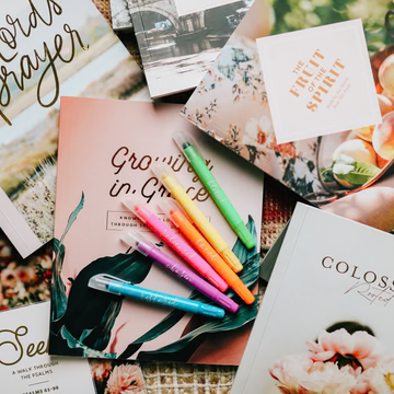 Daily Grace Scented Bible Highlighter Set